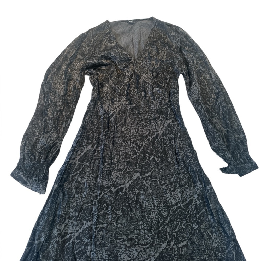 Rails Shiloh Charcoal Snakeskin V-neck Satin Midi Dress - Picture 6 of 15